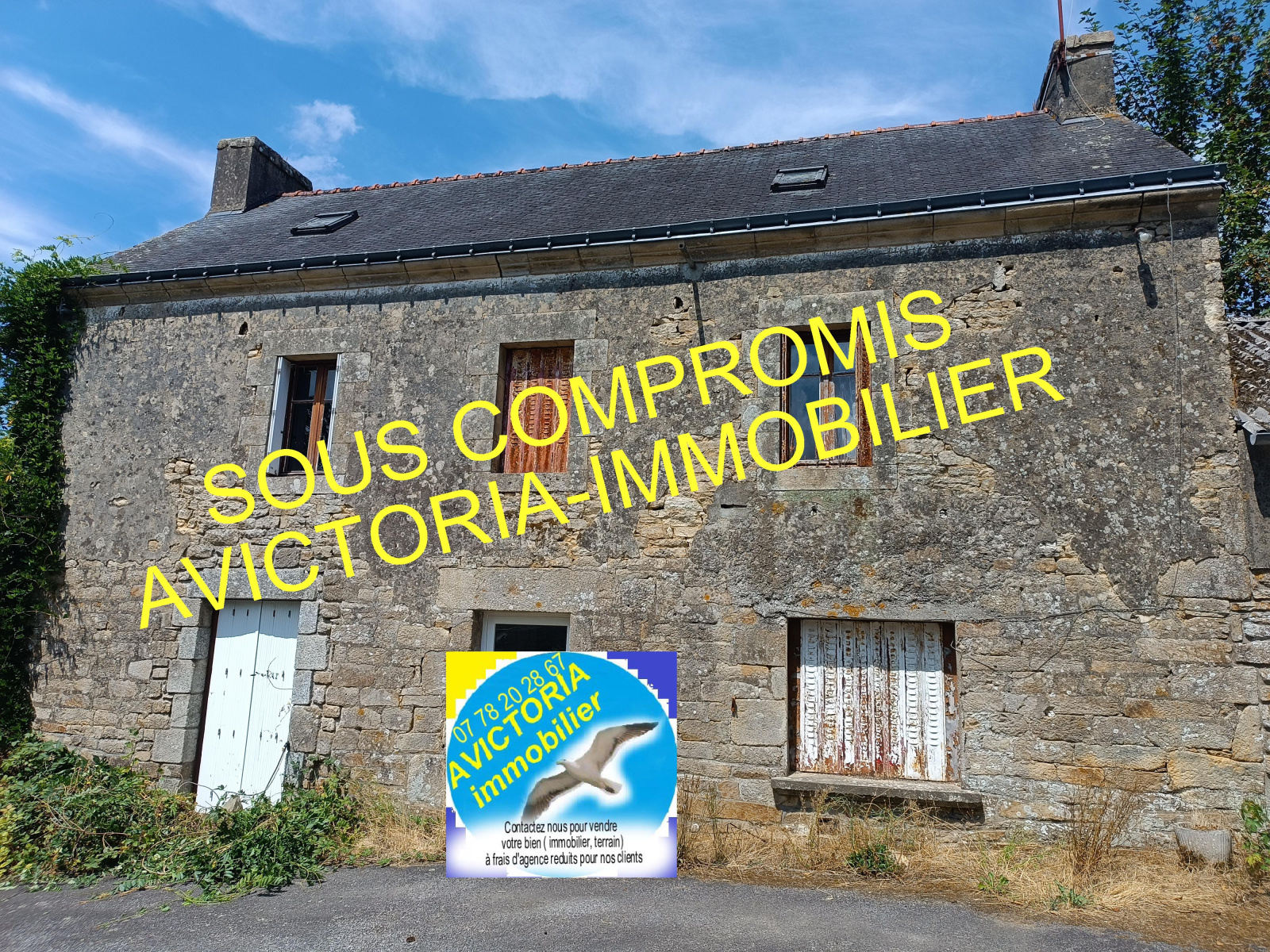 Maison 3 pièces 110 m² · à Lanvénégen · 110 m² · 44 700 €